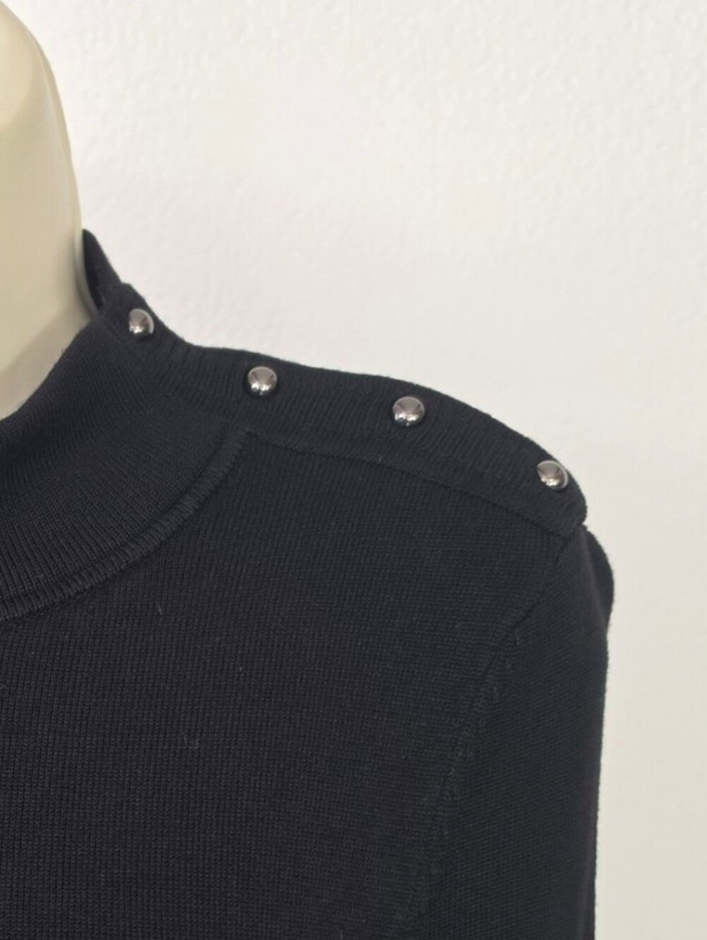 White House Black Market Dress Knit Assymetrical Neckline Black Size M - Picture 8 of 12